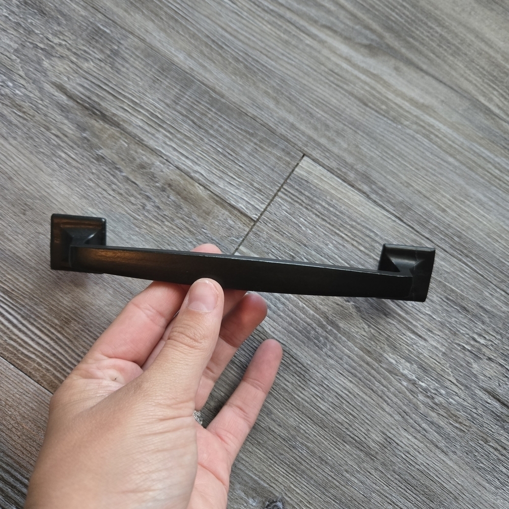 18 Sleek Black Drawer Handles
